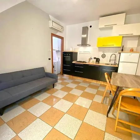 公寓 Conte Rosso House V&l, Con Doppia Ampia Terrazza, Vista Coorte Interna, Vicino A Metropolitana M2 Lambrate 米兰